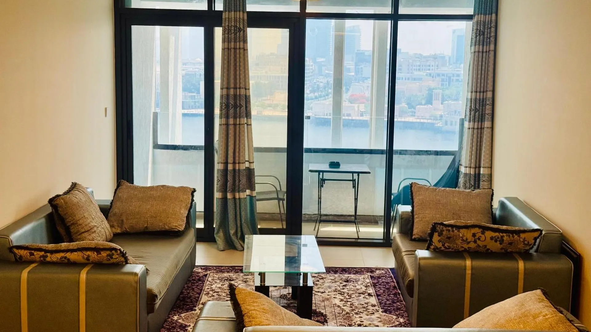 Wow Amazing Burjkhalifa,Sea,Sunset,Ship,Park View,2Bhk Furnished Apartment-Airport,Metro,Mall,Golf,Bus,Park Near - Flat 807 دبي شقة